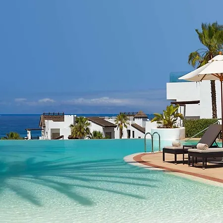 3 Bdr Sea View